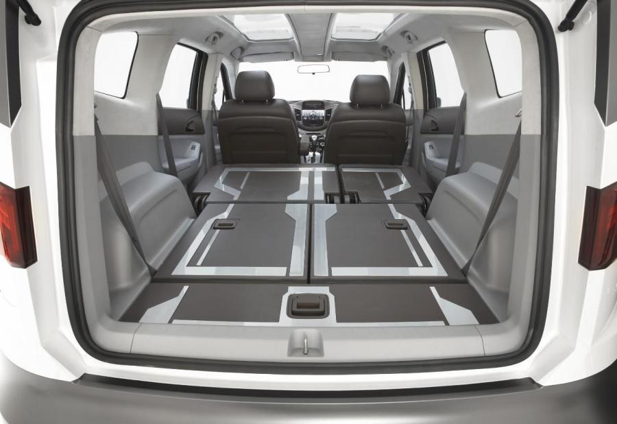  Chevrolet Orlando Concept 2008 года  (фото 25 из 61)